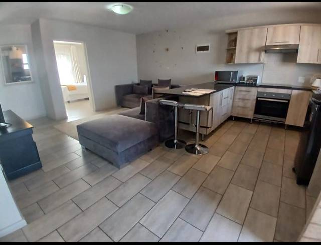 3 BEDROOM TOWNHOUSE FOR SALE IN ALBERTON NORTH